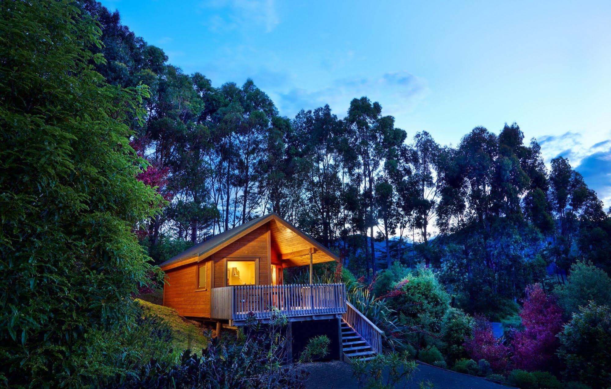 The Resurgence luxury eco lodge Motueka Exterior foto